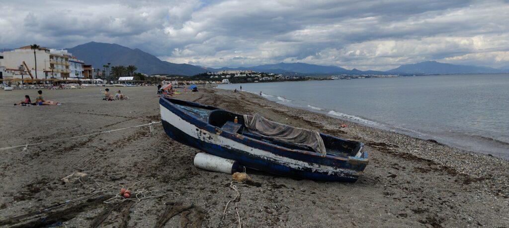 Manilva: Duquesa Castle, Roman Ruins and Sabinillas Beach