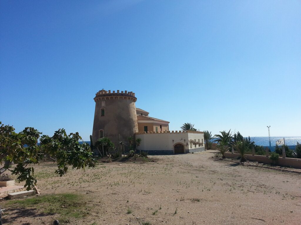 Pilar de la Horadada Guide: Torre Beaches, Coves and Where to Stay