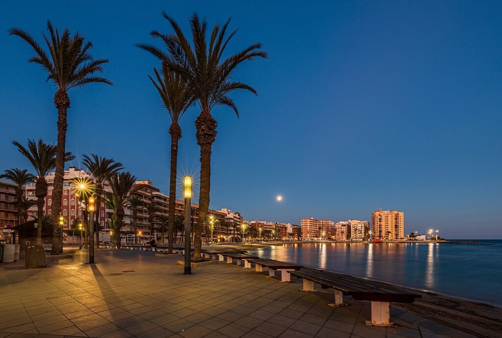 Torrevieja: Pink Lagoon, Salt Heritage and the Submarine Museum