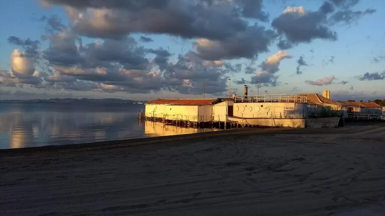 The old Floridablanca bathing pavilion on the Mar Menor at Lo Pagán