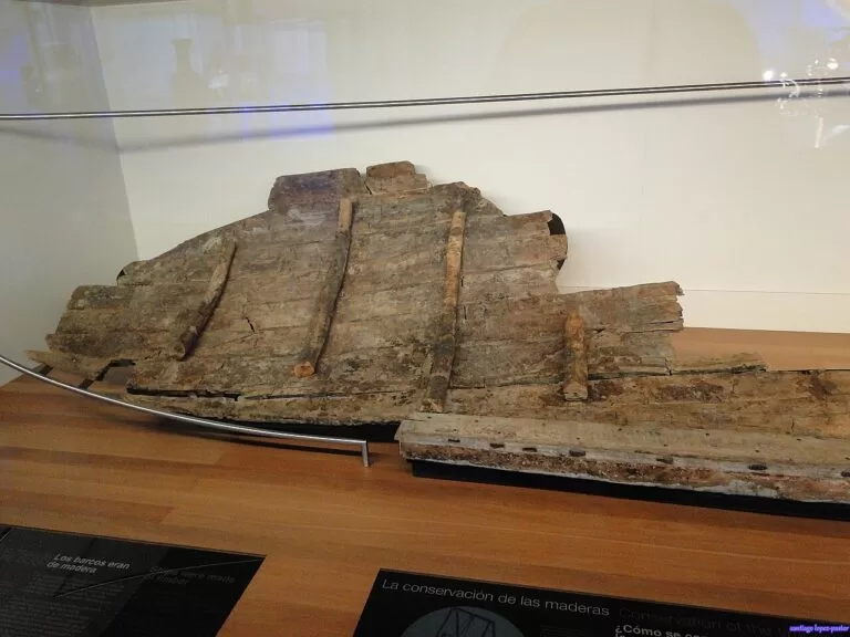 Timbers of the Phoenician ship Mazarrón 1 on display in the ARQUA museum